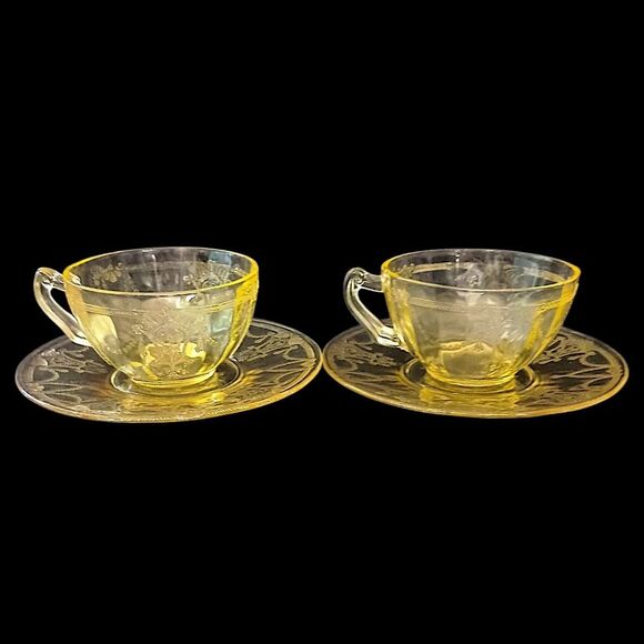 2 Cameo Ballerina Depression Glass Cup Saucer Set Yellow Anchor Hocking Vintage - Picture 9 of 16